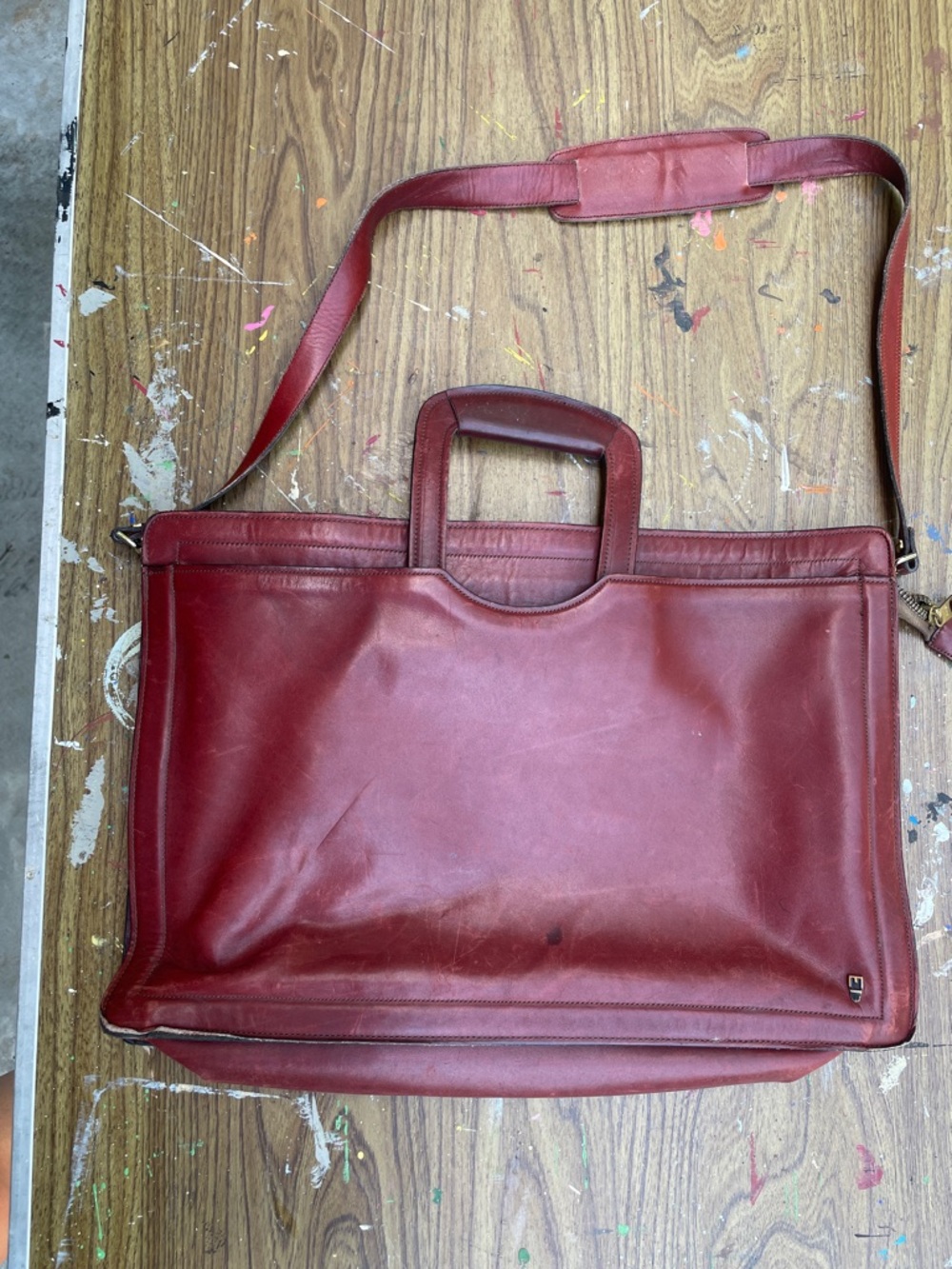 Men's Leather Briefcase Shoulder Bag in Burgundy